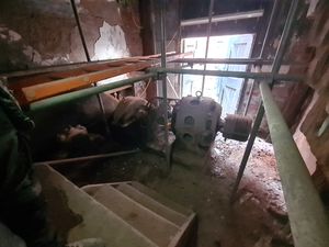 Photo 9- click for photo gallery